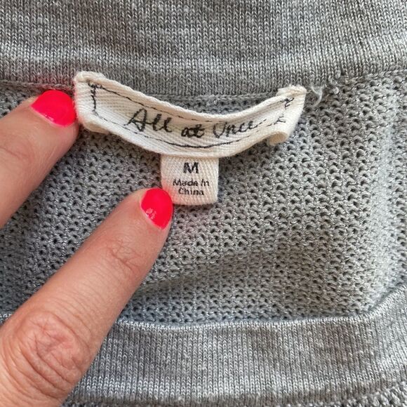 Grey stretchy sweater   - Picture 2 of 4